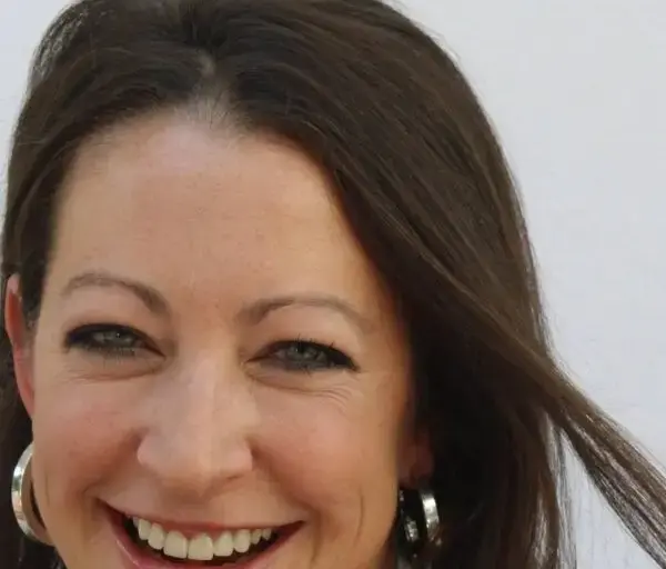 Ruth headshot