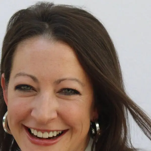 Ruth headshot