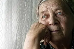bigstock-sad-lonely-pensive-old-senior-6876949.jpg