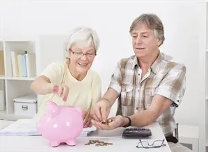 Senior -Scams - How -to -Protect -Your -Elderly -Parents