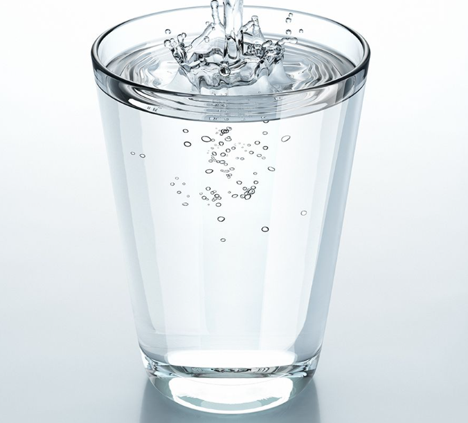 water-glass-staying-hydrated